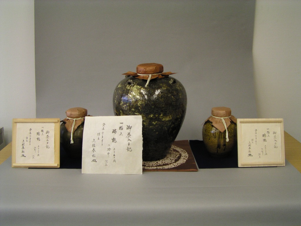 あの「綾鷹」を生み出した京都の上林春松家が手がけて再現　熟成茶「瑞鶴」
